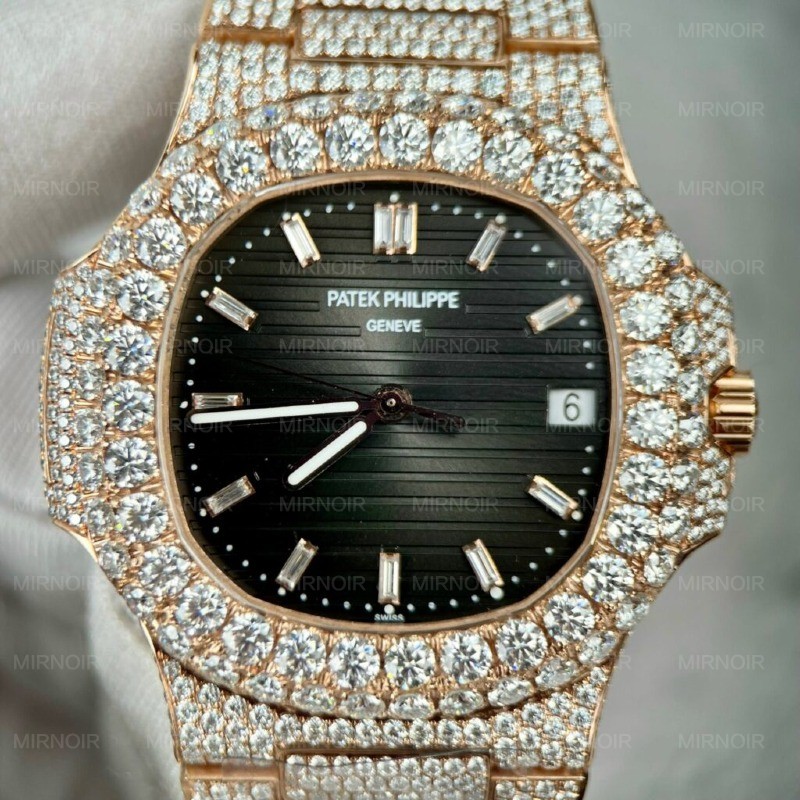 Dong-Ho-Patek-Philippe-5711-Tinh-Chinh-Do-Kim-Cuong-Moissanite-3K-40mm-4-1024x1024.jpg