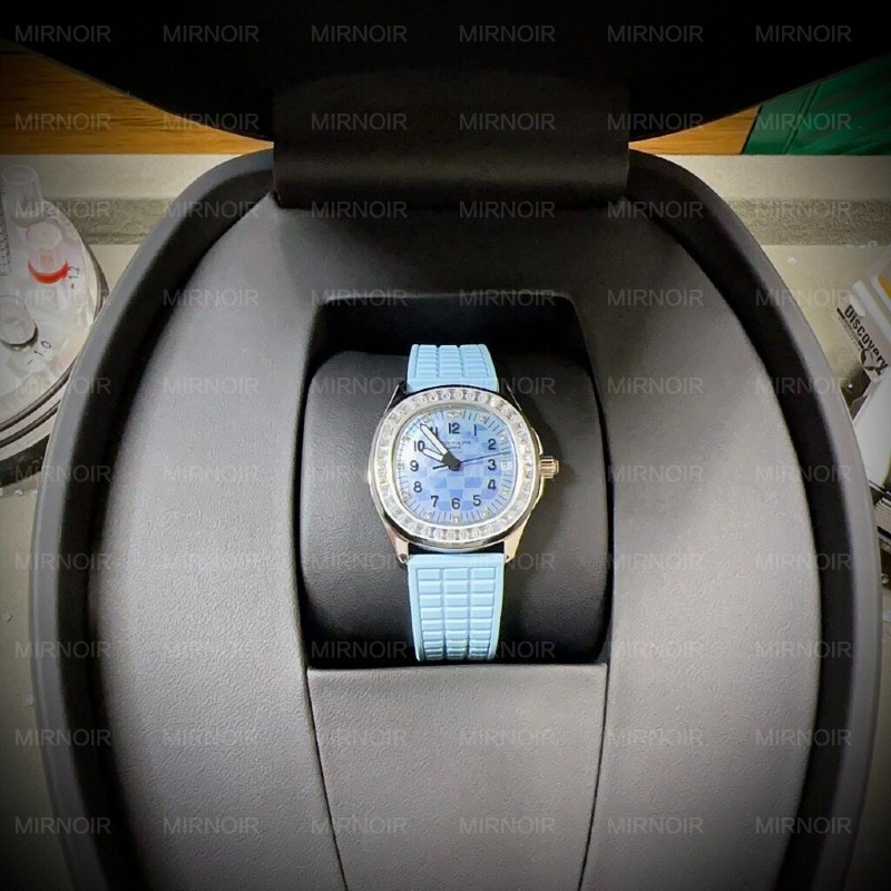 Dong-Ho-Patek-Philippe-Aquanaut-5072R-Mau-Xanh-Duong-Dinh-Da-PPF-3-1024x1024.jpg
