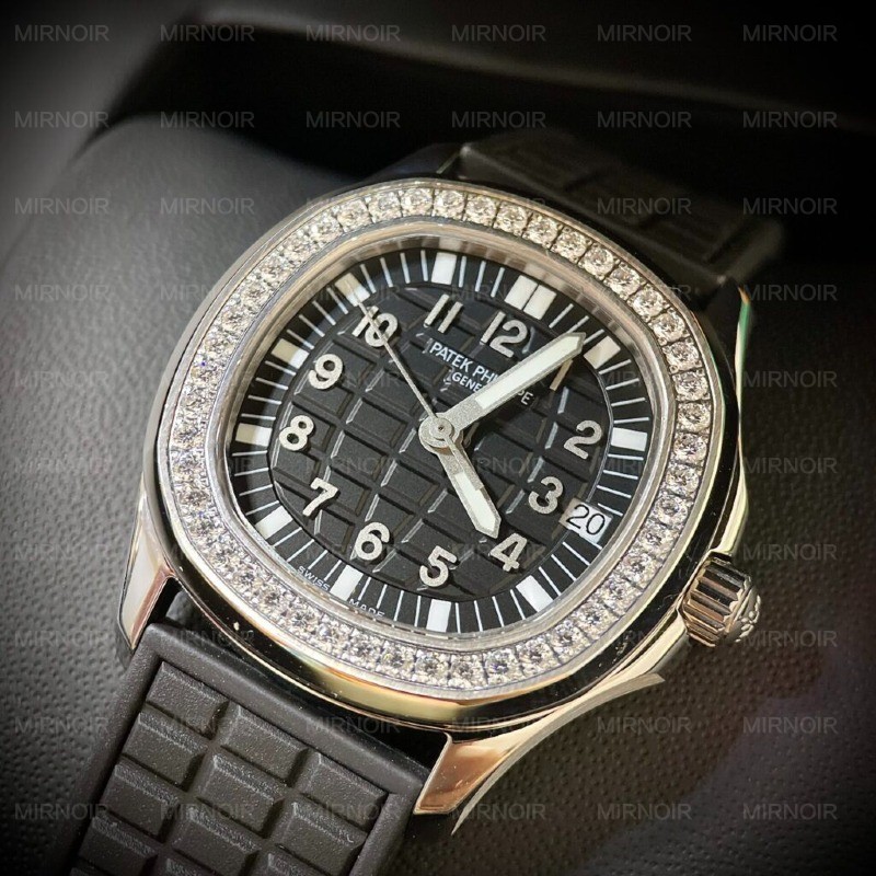 Dong-Ho-Patek-Philippe-Aquanaut-5067G-Rep-11-Mau-Den-35-6-1024x1024.jpg