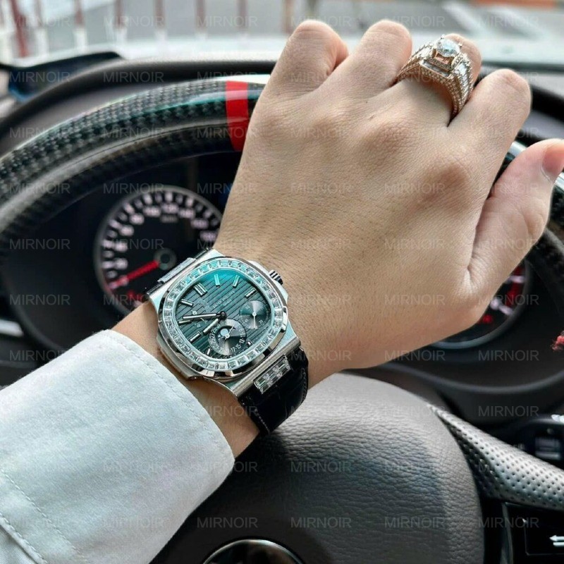 Dong-Ho-Patek-Philippe-Nautilus-5724G-Replica-Mat-Xam-GRF-40mm-3-1024x1024.jpg