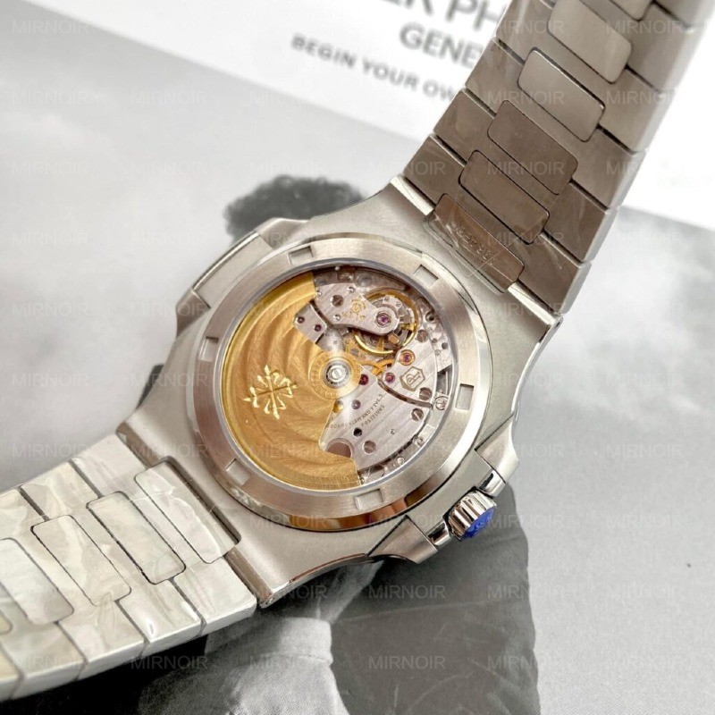 Dong-Ho-Patek-Philippe-Nautilus-5711-Mat-Trang-Replica-3KF-40mm-7-1024x1024.jpg