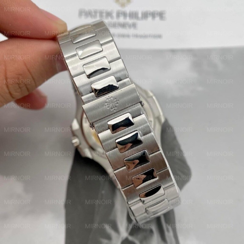 Dong-Ho-Patek-Philippe-Nautilus-5711-Mat-Trang-Replica-3KF-40mm-8-1024x1024.jpg