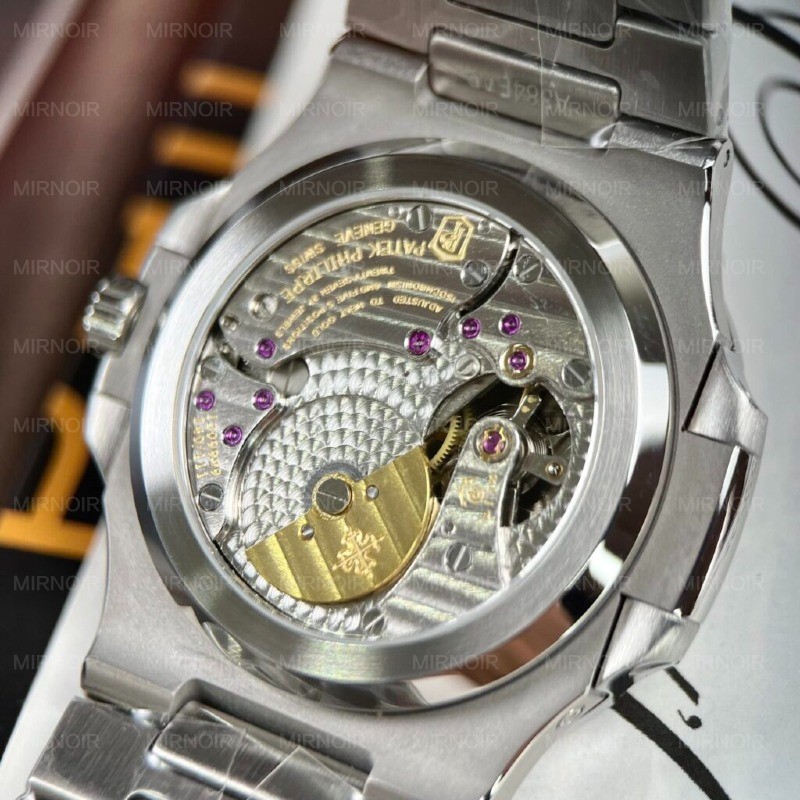Dong-Ho-Patek-Philippe-Nautilus-5712-Mat-Xanh-La-Cay-ZF-40mm-7-1024x1024.jpg