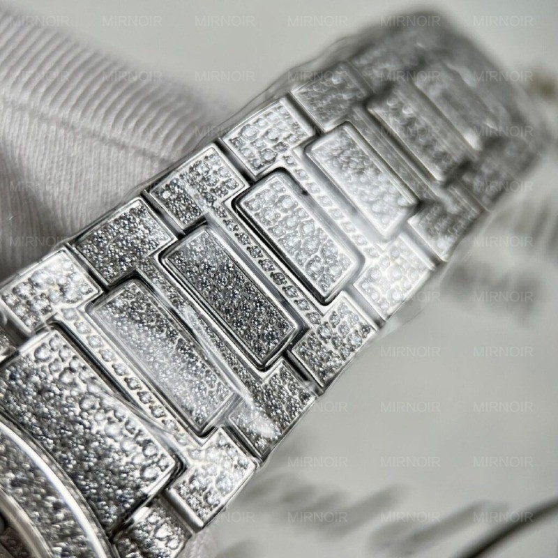 Dong-Ho-Patek-Philippe-Nautilus-7118-Dinh-Full-Da-Replica-11-35-8-1024x1024.jpg
