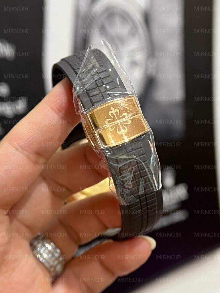 Dong-Ho-Patek-Philippe-Aquanaut-5167-Boc-Vang-Mat-Chocolate-3K-40mm-6-768x1024.jpg