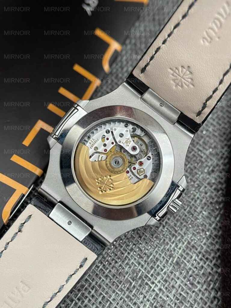 Dong-Ho-Patek-Philippe-Nautilus-5726-Fake-11-Nam-Day-Da-GRF-40mm-4-768x1024.jpg
