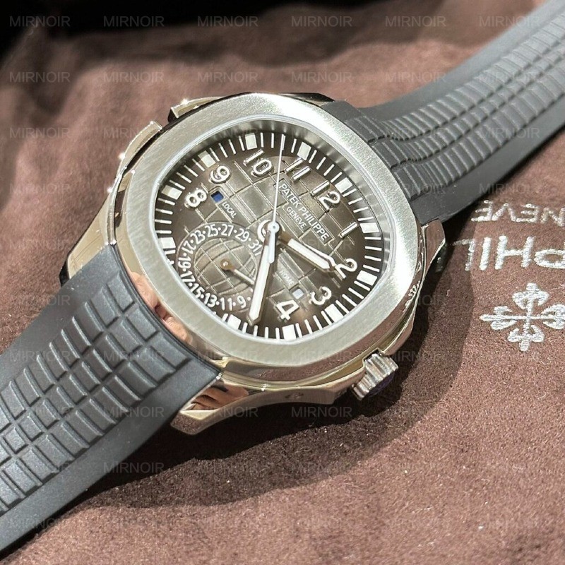 Dong-Ho-Patek-Philippe-Aquanaut-5164A-Replica-11-Cao-Cap-40-4-1024x1024.jpg