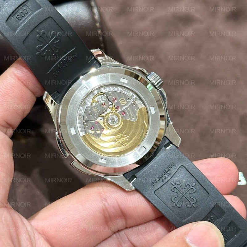 Dong-Ho-Patek-Philippe-Aquanaut-5164A-Replica-11-Cao-Cap-40-7-1024x1024.jpg