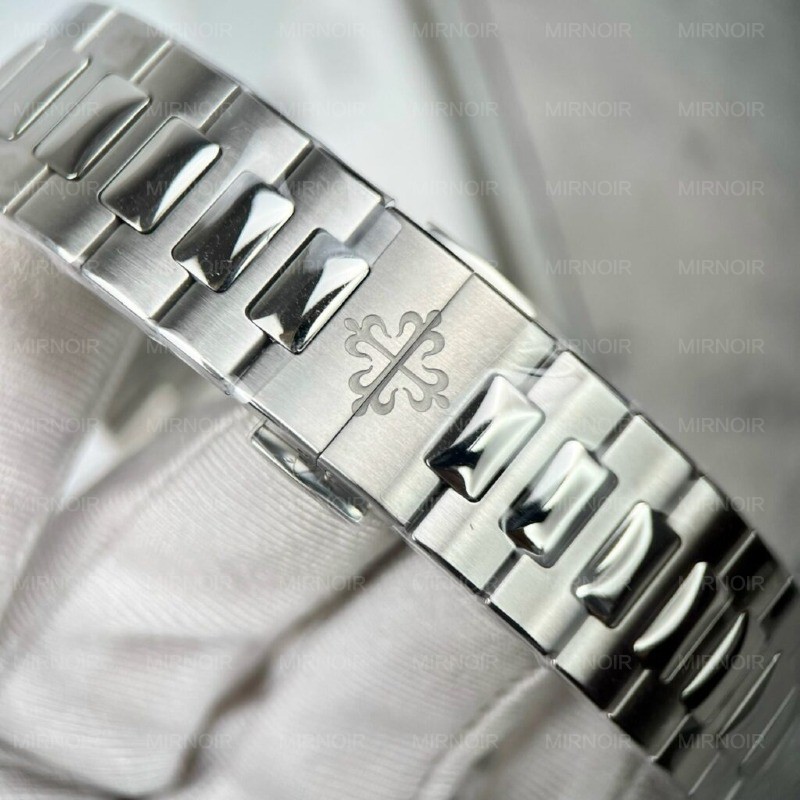 Dong-Ho-Patek-Philippe-Nautilus-5811-Replica-11-Nha-May-3K-8-1024x1024.jpg