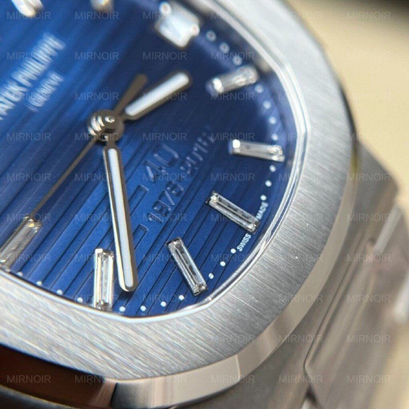 Dong-Ho-Patek-Philippe-Nautilus-Ban-Ki-Niem-40-Nam-3K-Factory-40mm-9-1024x1024.jpg