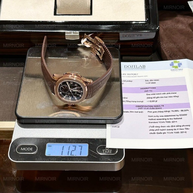 Dong-Ho-Patek-Philippe-Aquanaut-5164R-Boc-Vang-That-ZF-40-5-1024x1024.jpg