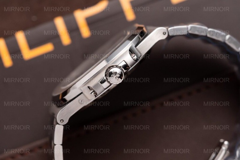 Dong-Ho-Patek-Philippe-Nautilus-5712-Replica-11-PPF-V2-Full-Chuc-Nang-5-1024x683.jpg