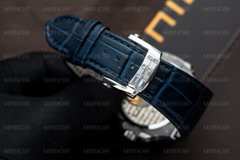 Dong-Ho-Patek-Philippe-Nautilus-5724G-Replica-11-Blue-GRF-40mm-7-1024x683.jpg