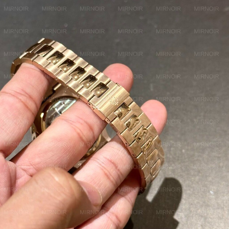 Dong-Ho-Patek-Philippe-Nautilus-5712-Nha-May-GR-40mm-7-1024x1024.jpg