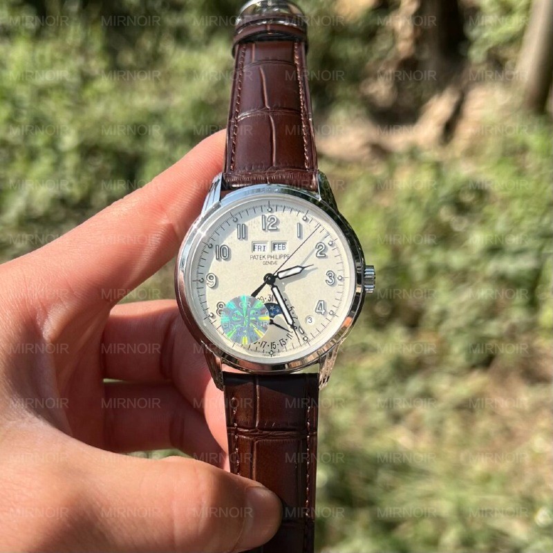 Dong-Ho-Patek-Philippe-Complications-5320G-Replica-40mm-4-1024x1024.jpg