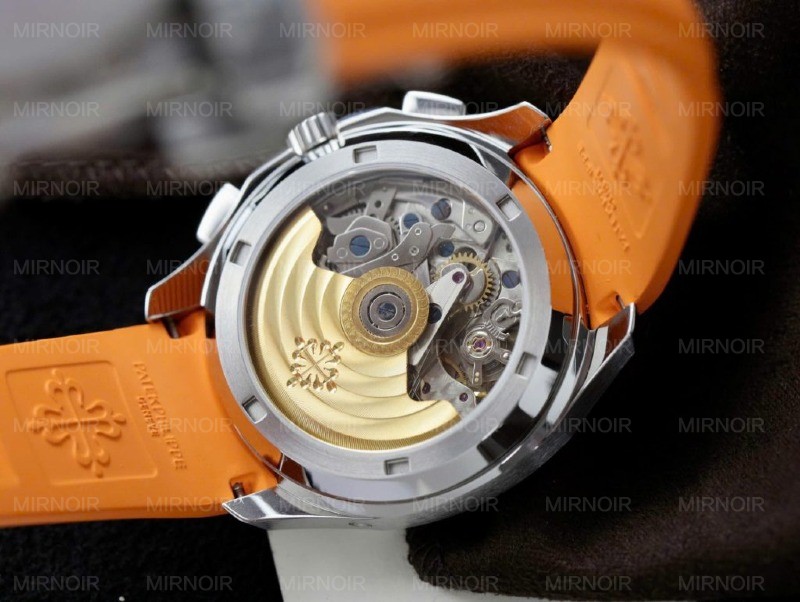 Dong-Ho-Patek-Philippe-Aquanaut-5968A-Replica-11-Day-Cao-Su-Mau-Cam-42-4-1024x770.jpg