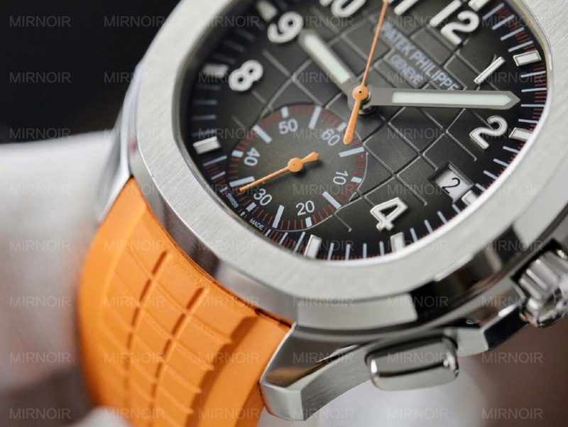 Dong-Ho-Patek-Philippe-Aquanaut-5968A-Replica-11-Day-Cao-Su-Mau-Cam-42-6-1024x770.jpg