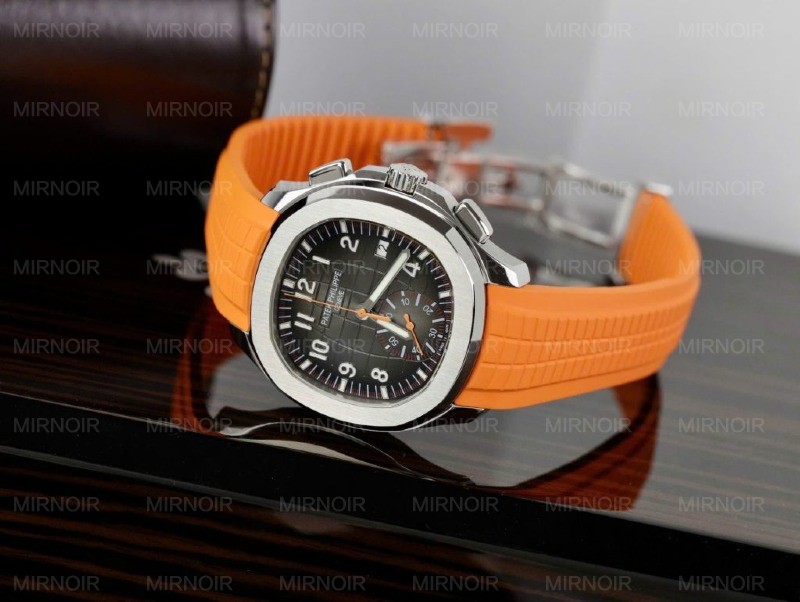 Dong-Ho-Patek-Philippe-Aquanaut-5968A-Replica-11-Day-Cao-Su-Mau-Cam-42-9-1024x770.jpg