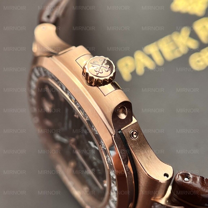 Dong-Ho-Patek-Philippe-Nautilus-5724R-Mat-So-Xam-Nha-May-GR-40mm-7-1024x1024.jpg