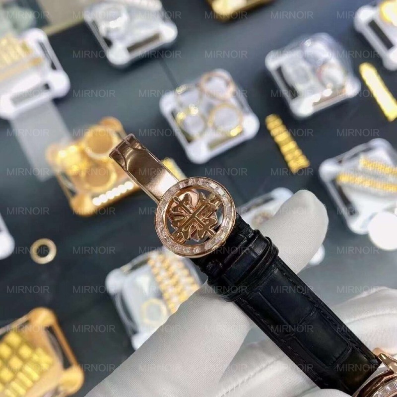 Dong-Ho-Patek-Philippe-Sky-Moon-Celestial-6104R-Replica-11-40mm-4-1024x1024.jpg