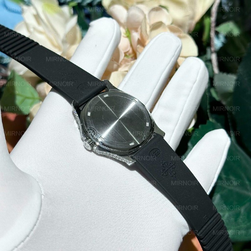 Dong-Ho-Patek-Philippe-Aquanaut-5069G-Dinh-Kim-Cuong-Moissanite-35-3-1024x1024.jpg