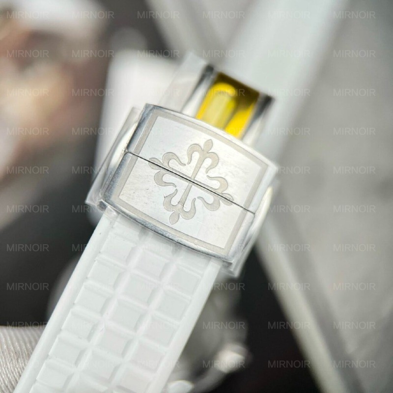 Dong-Ho-Patek-Philippe-Aquanaut-5069G-Do-Moissanite-Replica-11-PPF-1-1024x1024.jpg