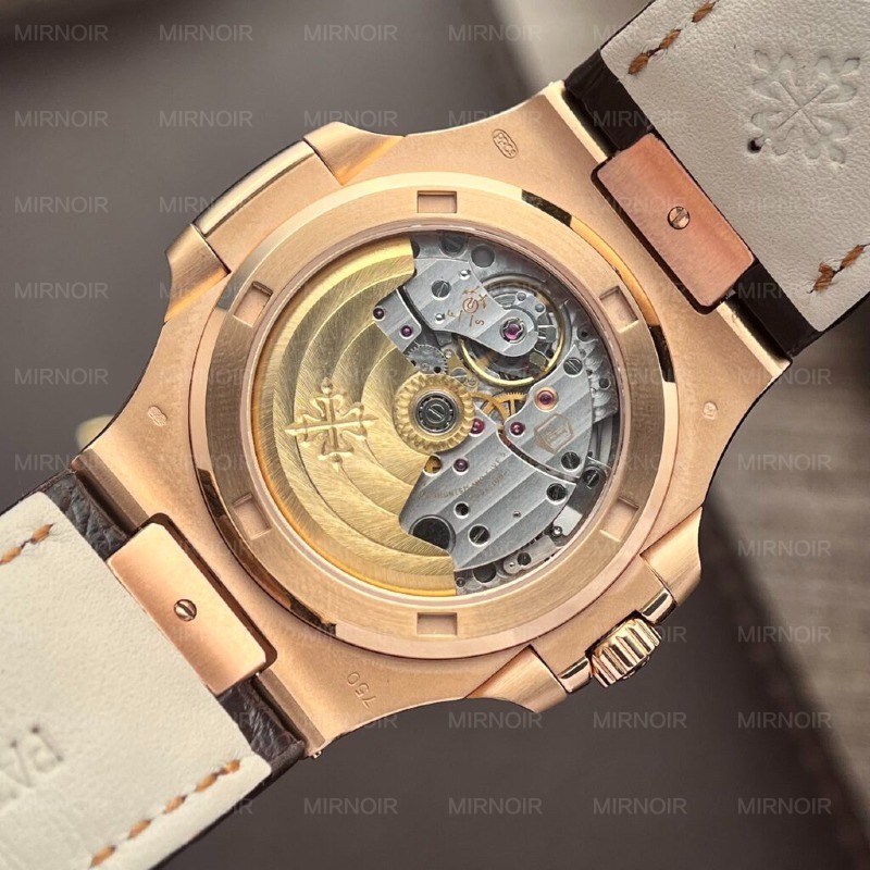 Dong-Ho-Patek-Philippe-Nautilus-5711-Replica-11-Day-Da-Nau-3K-Factory-6-1024x1024.jpg
