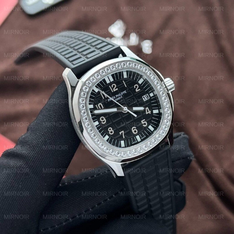 Dong-Ho-Patek-Philippe-Aquanaut-5067-Rep-11-Mau-Den-Nha-May-PPF-2-1024x1024.jpg