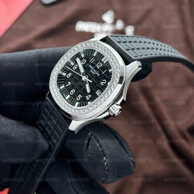 Dong-Ho-Patek-Philippe-Aquanaut-5067-Rep-11-Mau-Den-Nha-May-PPF-3-1024x1024.jpg
