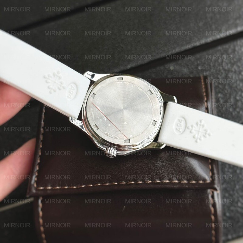 Dong-Ho-Patek-Philippe-Aquanaut-5067-Rep-11-Mau-Trang-Nha-May-PPF-35-5-1024x1024.jpg