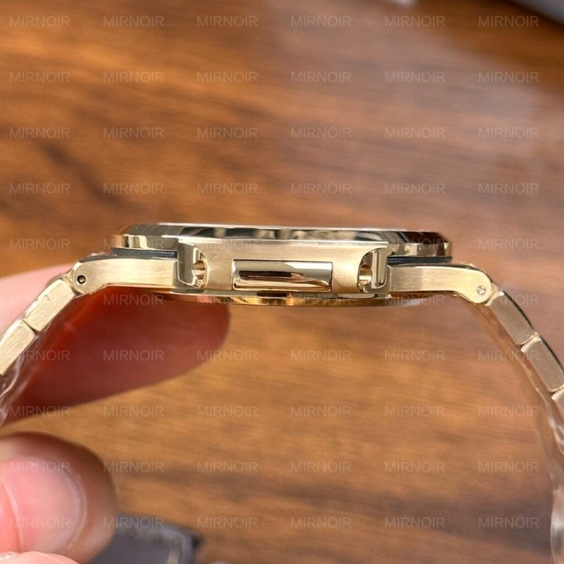 Dong-Ho-Patek-Philippe-Nautilus-5711R-Replica-11-3K-Factory-40mm-1-1024x1024.jpg
