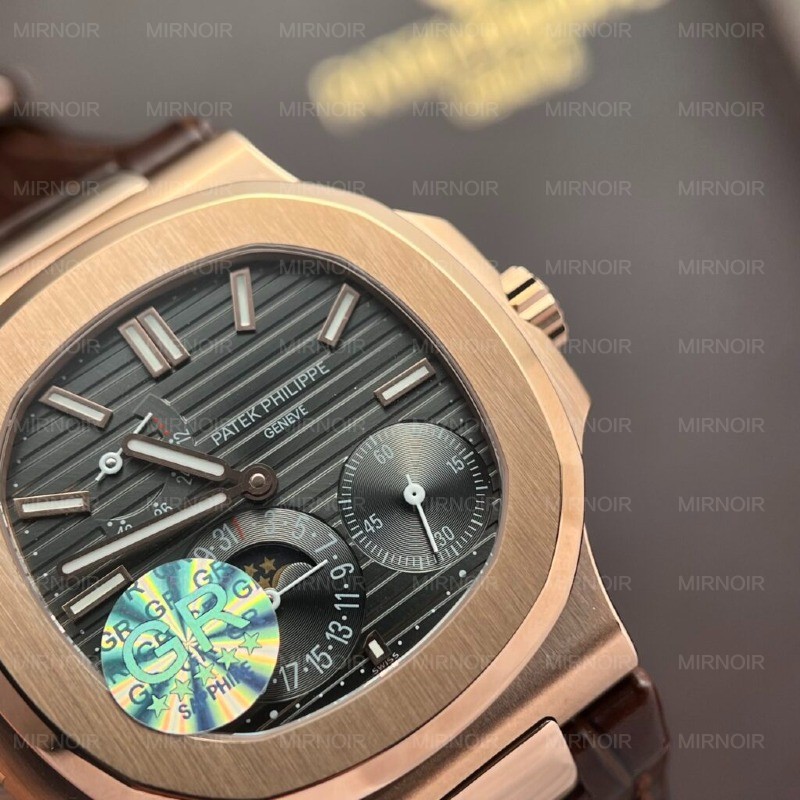 Dong-Ho-Patek-Philippe-Nautilus-5712R-Rep-11-Day-Da-GRF-3-1024x1024.jpg