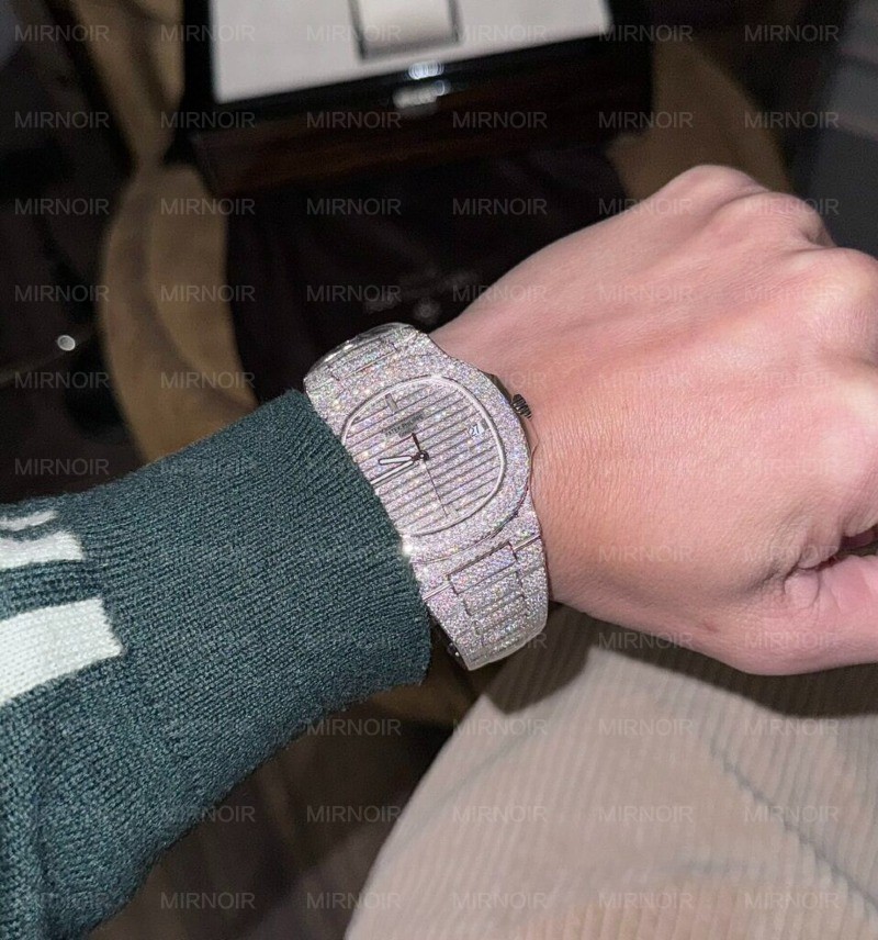 Dong-Ho-Patek-Philippe-Nautilus-5719-Full-Kim-Cuong-Moissanite-Replica-11-40mm-5-958x1024.jpg