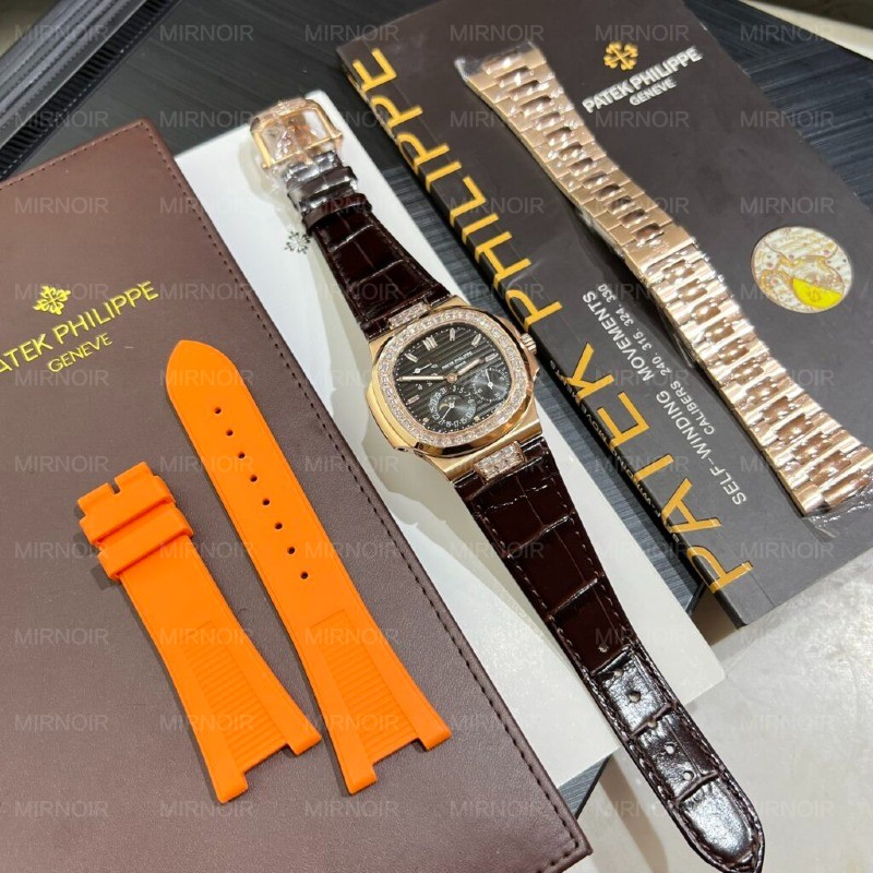 Dong-Ho-Patek-Philippe-Replica-11-Nautilus-5724R-Mat-Xam-3-Day-40mm-8.jpg