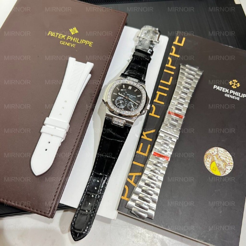 Dong-Ho-Patek-Philippe-Replica-11-Nautilus-5724G-Mat-Xanh-3-Day-40mm-7.jpg