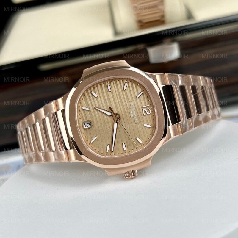 Dong-Ho-Patek-Philippe-Nautilus-7118-Boc-Vang-Replica-11-3K-Factory-4-1024x1024.jpg