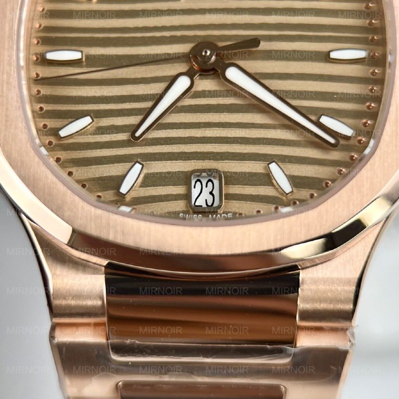 Dong-Ho-Patek-Philippe-Nautilus-7118-Boc-Vang-Replica-11-3K-Factory-5-1024x1024.jpg