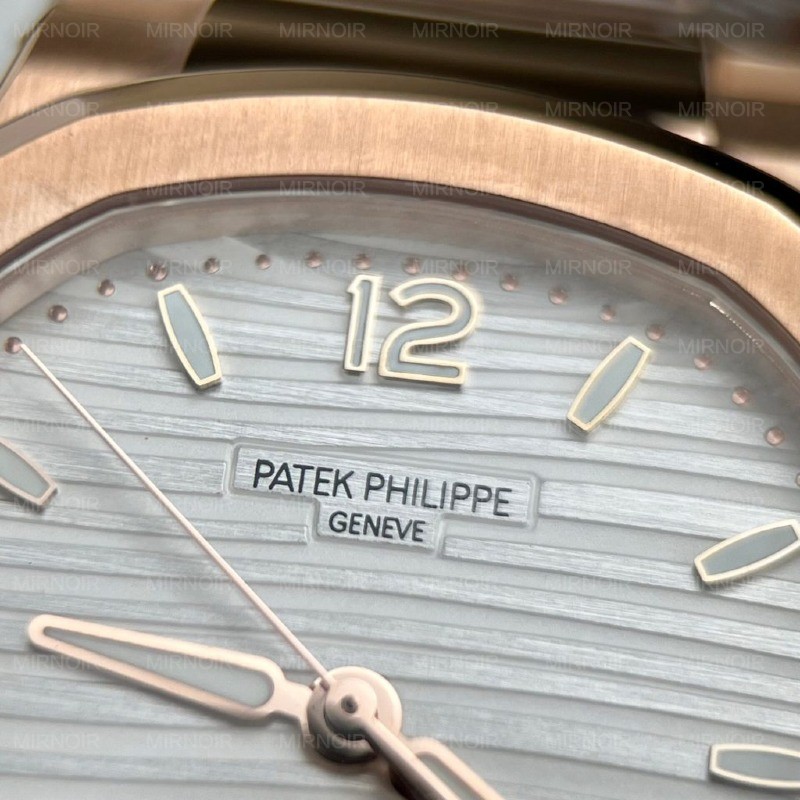 Dong-Ho-Patek-Philippe-Nautilus-7118-Boc-Vang-Mat-Trang-Nha-May-3K-2-1024x1024.jpg