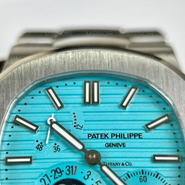 Dong-Ho-Patek-Philippe-Nautilus-5712-Tiffany-Co-Replica-11-Day-Kim-Loai-40mm-8.jpg