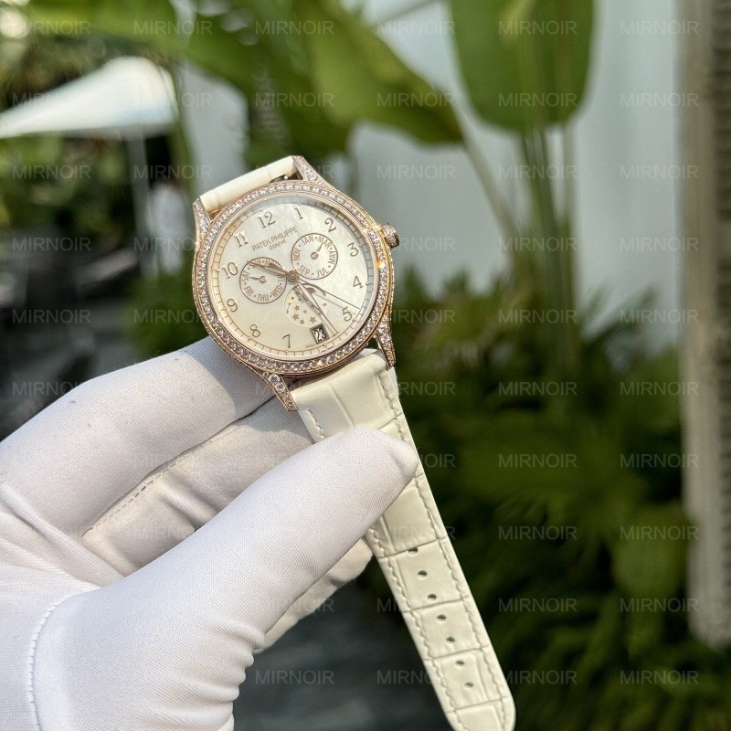 Dong-Ho-Patek-Philippe-Replica-Complications-4947R-Day-Da-Trang-38mm-11.jpg