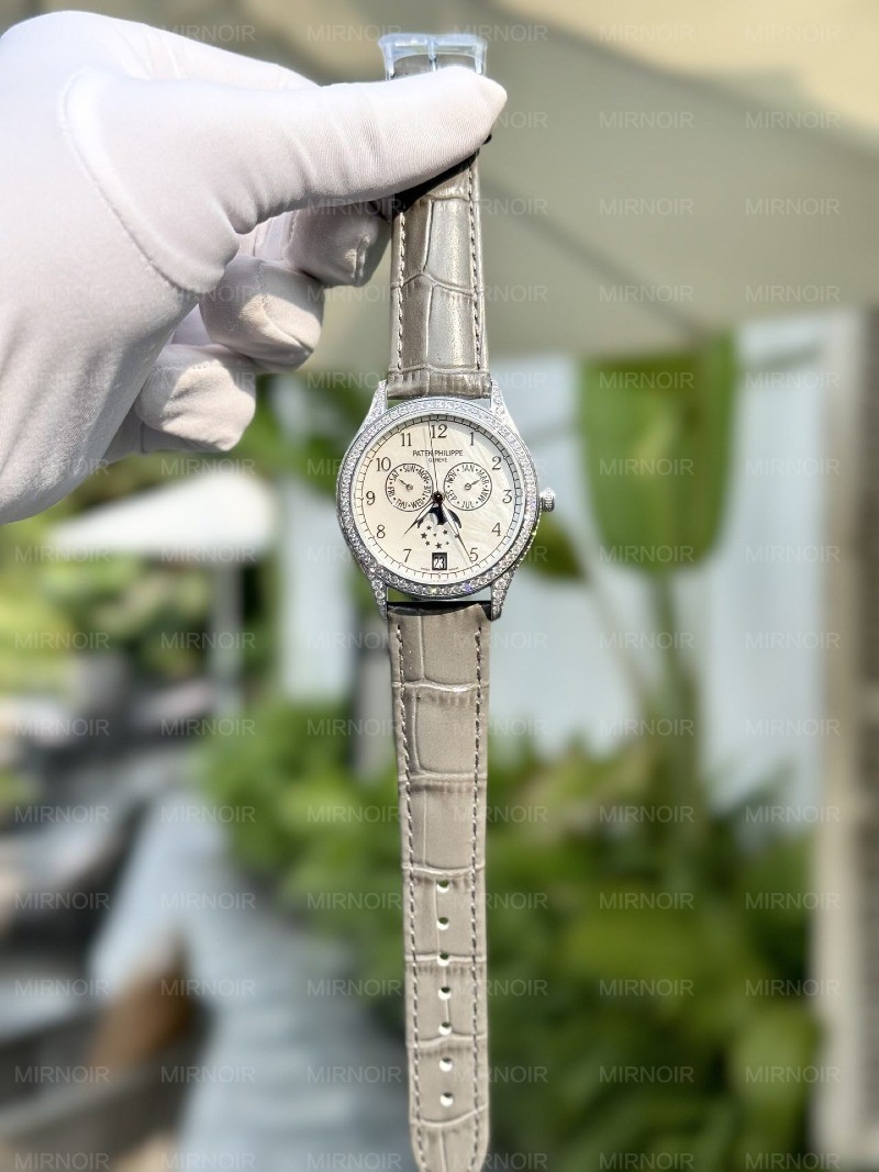 Dong-Ho-Patek-Philippe-Replica-11-Complications-4947G-Mau-Xam-38mm-1.jpg