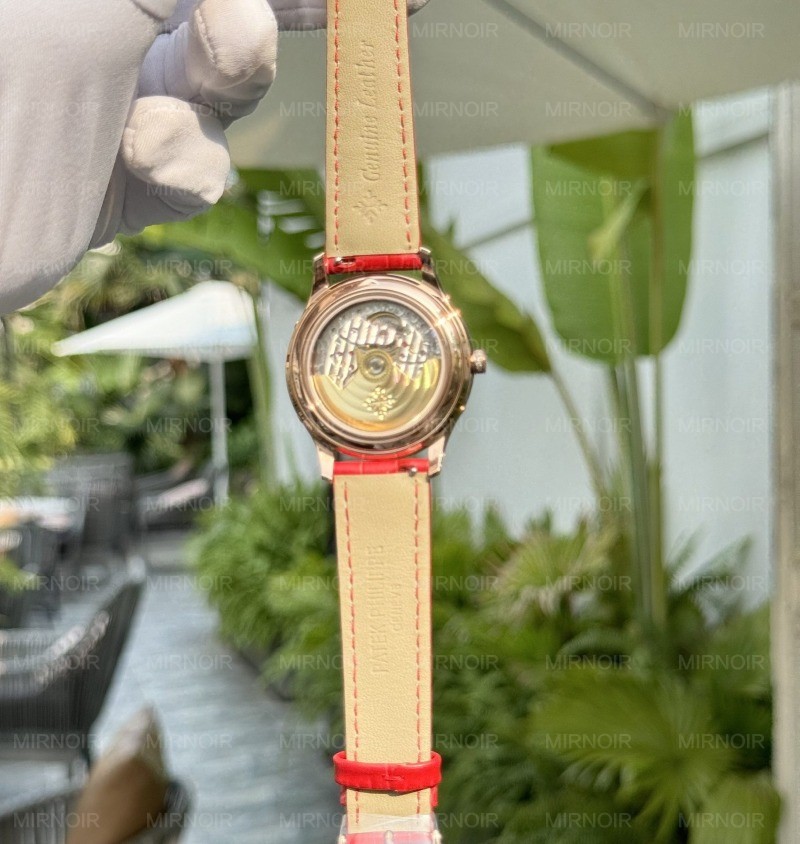 Dong-Ho-Patek-Philippe-Rep-11-Complications-4947R-Mau-Do-38mm-6.jpg