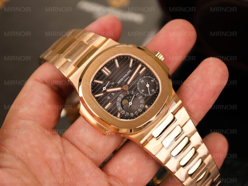 Dong-Ho-Patek-Philippe-Che-Tac-Nautilus-5712-Boc-Vang-That-Full-Chuc-Nang-PPF-40mm-15.jpg