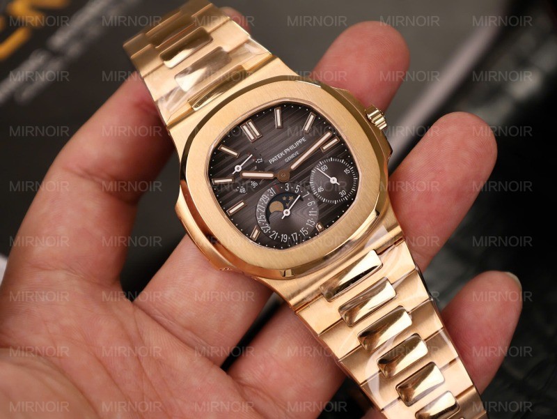 Dong-Ho-Patek-Philippe-Che-Tac-Nautilus-5712-Boc-Vang-That-Full-Chuc-Nang-PPF-40mm-16.jpg