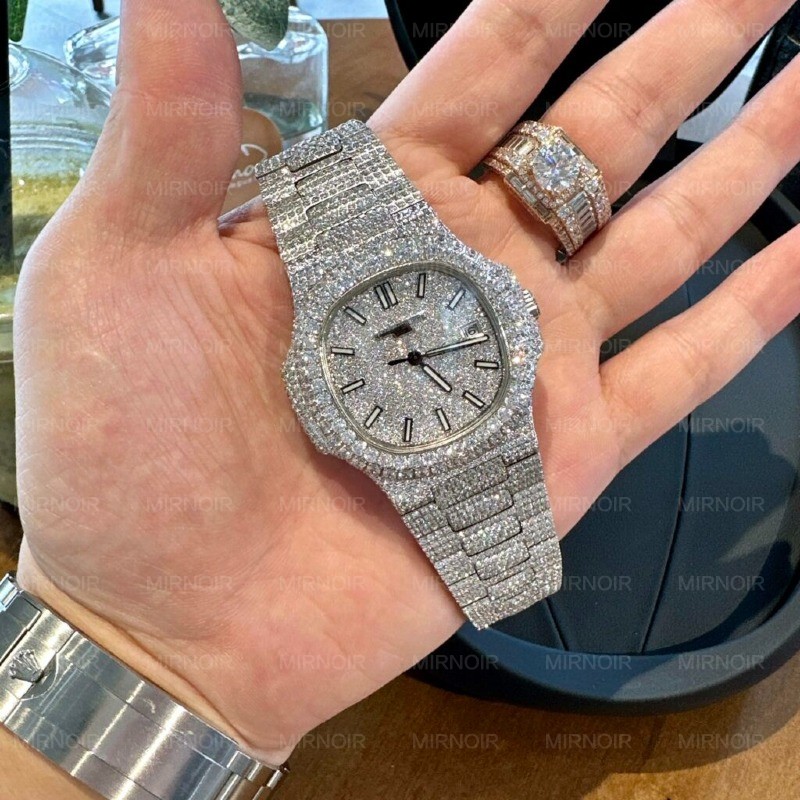 Dong-Ho-Patek-Philippe-Nautilus-5719-Dinh-Full-Da-Fake-Cao-Cap-40mm-1.jpg