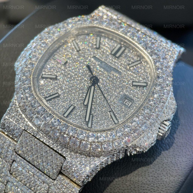 Dong-Ho-Patek-Philippe-Nautilus-5719-Dinh-Full-Da-Fake-Cao-Cap-40mm-6.jpg