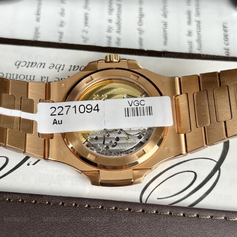Dong-Ho-Patek-Philippe-Nautilus-5711-Boc-Vang-Hong-Mat-So-Mau-Nau-3KF-40mm-5.jpg