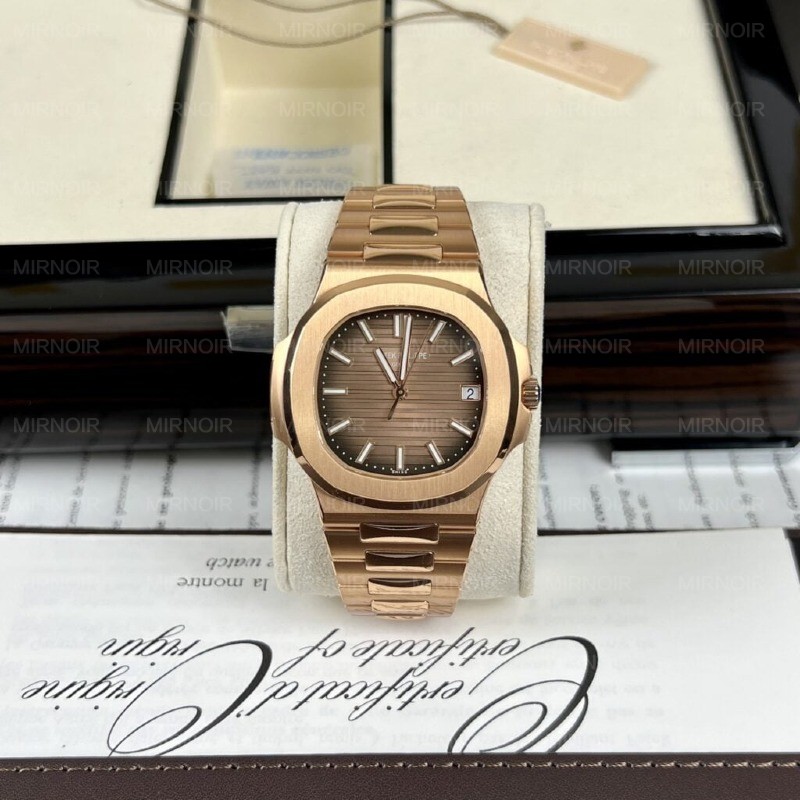 Dong-Ho-Patek-Philippe-Nautilus-5711-Boc-Vang-Hong-Mat-So-Mau-Nau-3KF-40mm-7.jpg
