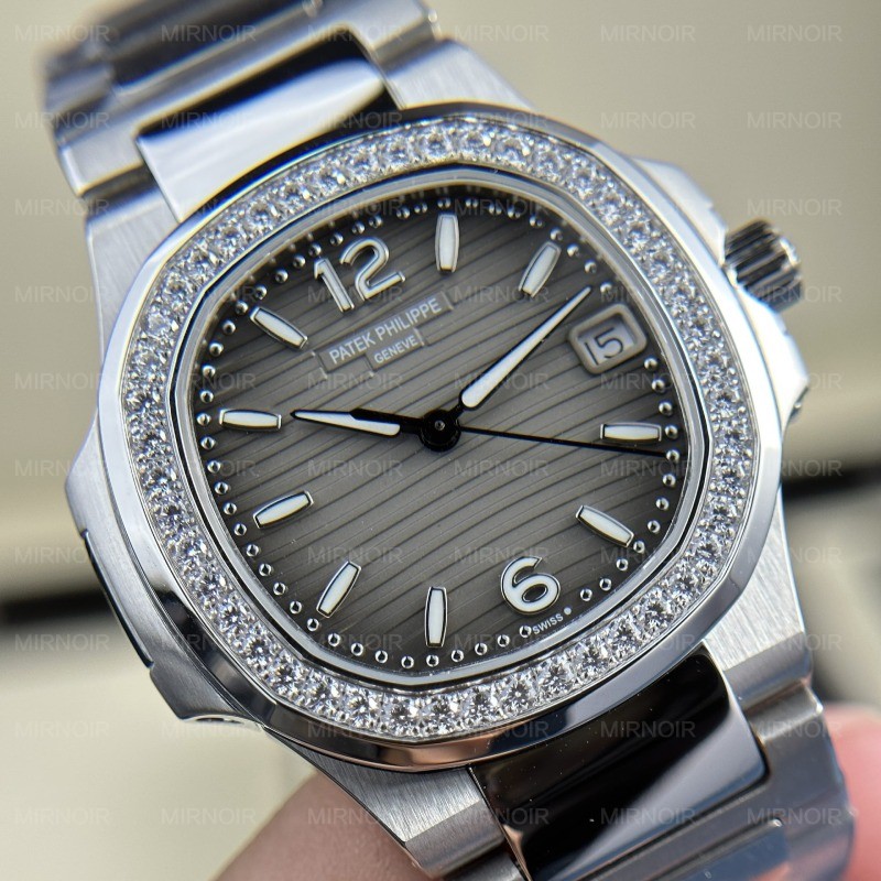Dong-Ho-Patek-Philippe-Che-Tac-Nautilus-7010-Nu-Dinh-Da-Mat-Xam-32mm-5.jpg