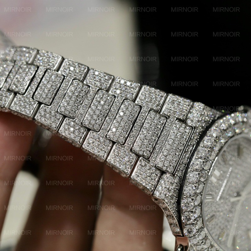 Dong-Ho-Patek-Philippe-Nautilus-5719-Dinh-Full-Kim-Cuong-Nhan-Tao-Moissanite-40mm-7.jpg